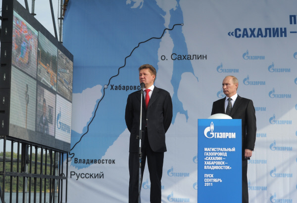 «Газпром» ввел в эксплуатацию первый пусковой комплекс ГТС «Сахалин — Хабаровск — Владивосток»