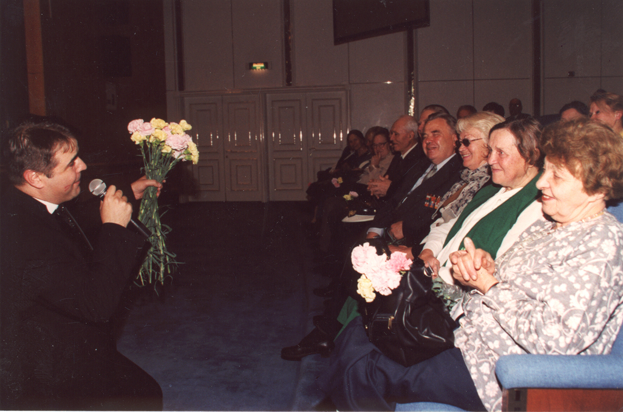 Газпром, 01.10.2002 г.