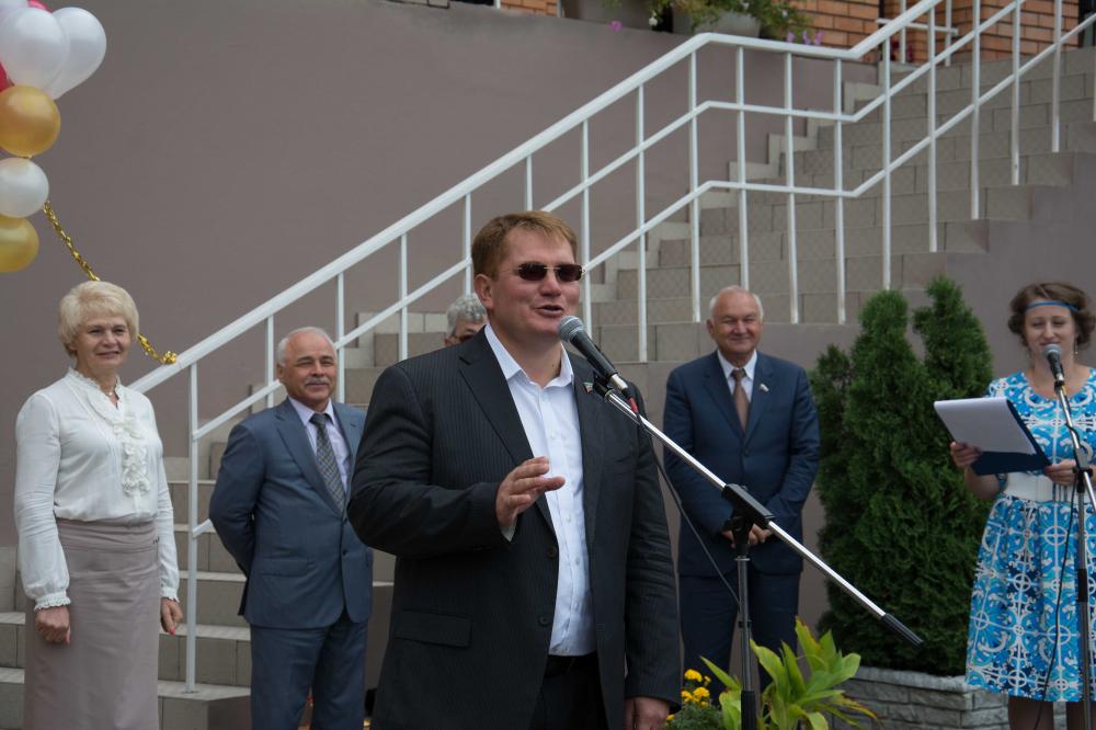 Мероприятие по случаю нового учебного года в Республике Татарстан в филиале Казанского национального исследовательского технологического университета Лицее-интернате для одаренных детей с углубленным изучением химии 