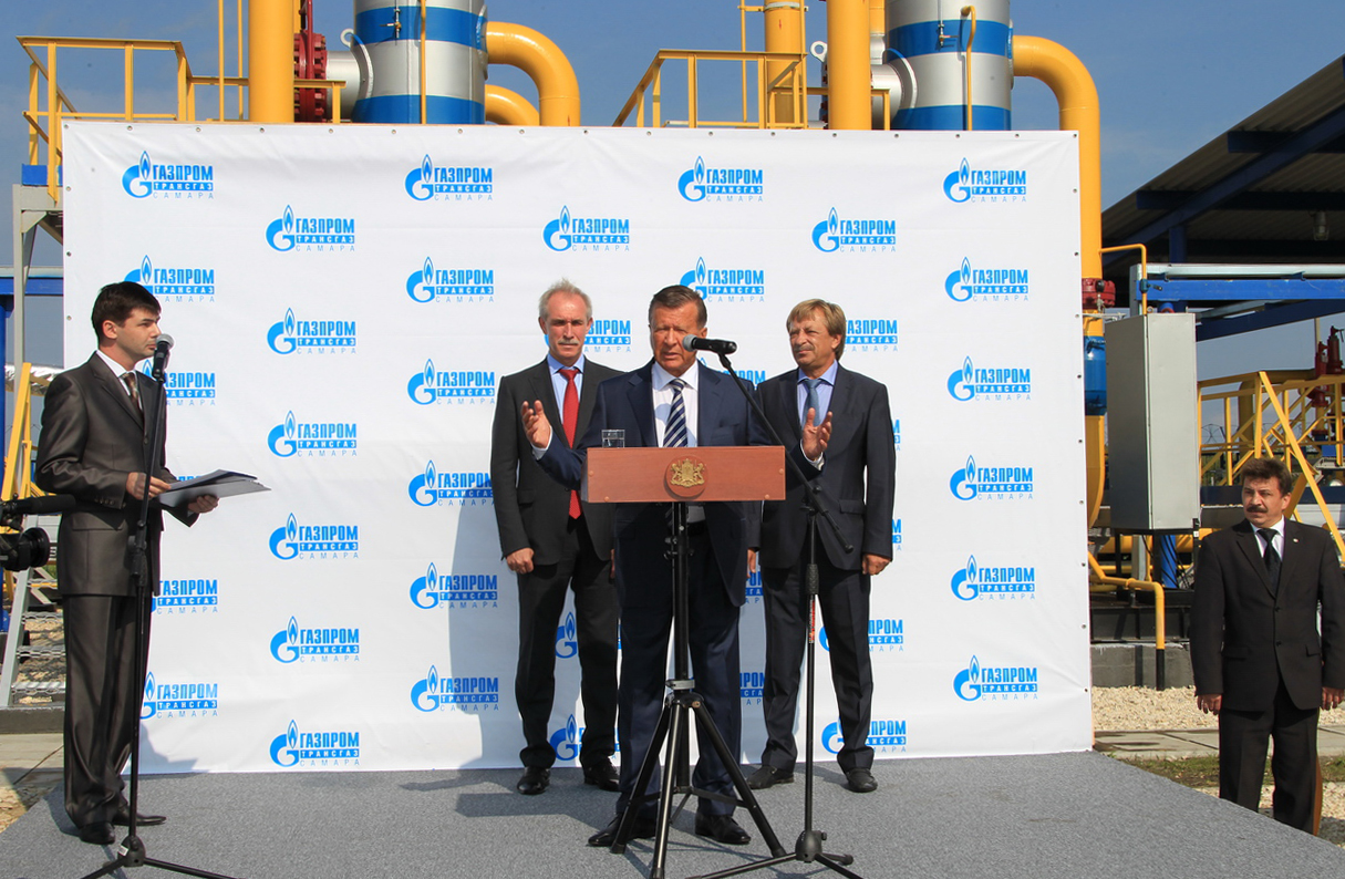 Виктор Зубков поздравил газовиков с успешным окончанием реконструкции ГРС-22