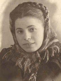 Шаповалова Елена Иосифовна