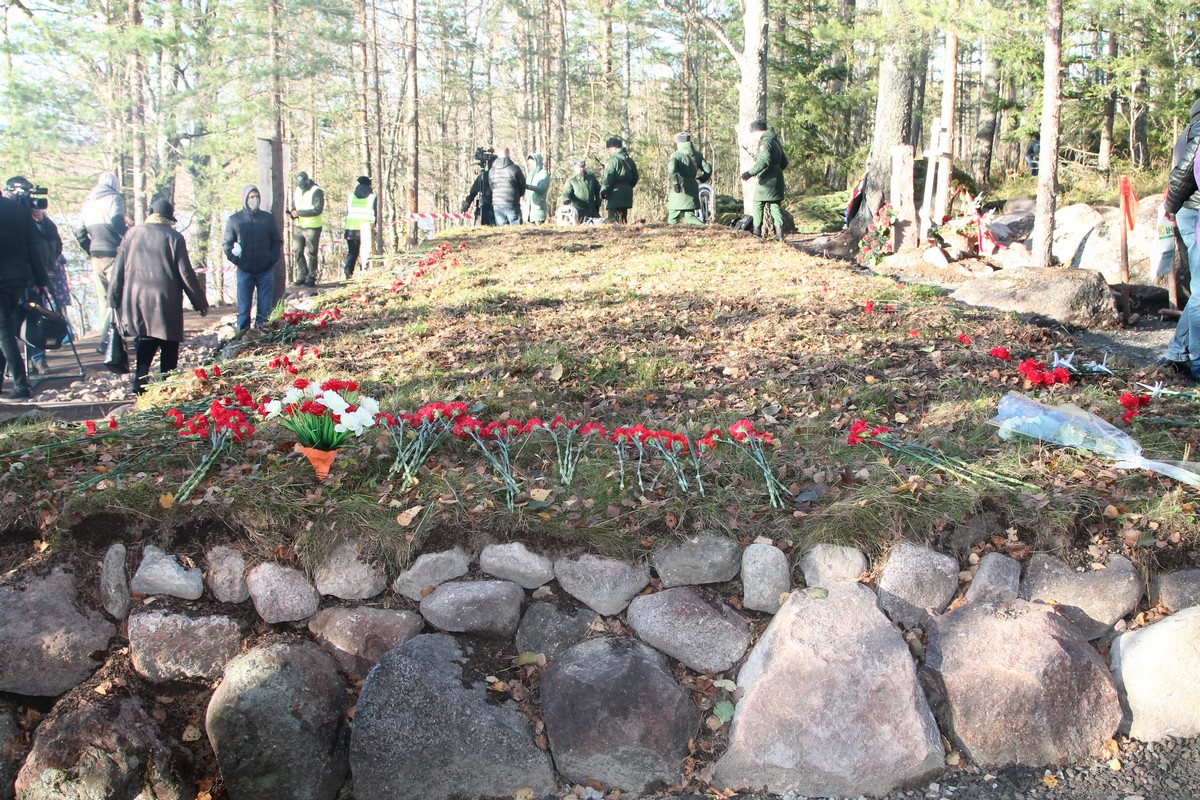 Клёст