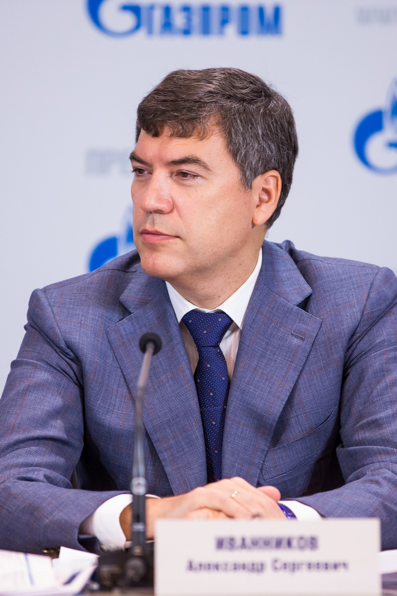 Александр Иванников