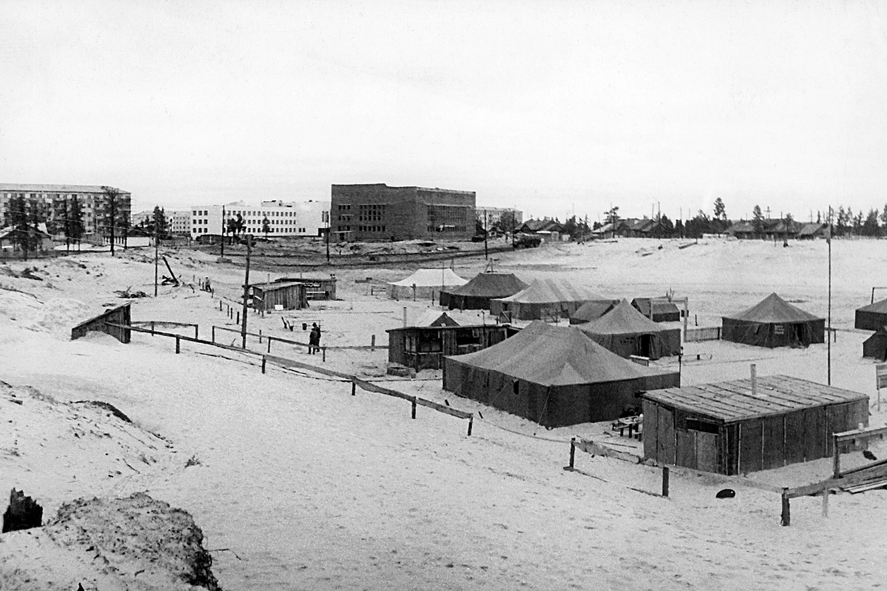 Студенческий палаточный городок, 1974