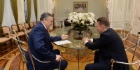 Губернатор Ленинградской области Александр Дрозденко и Алексей Миллер во время встречи. Фото пресс-службы Губернатора Ленинградской области