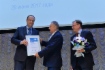 Гран-При Председателя Правления ПАО «Газпром» Алексея Миллера в социальном блоке удостоен проект ООО «Газпром трансгаз Москва» «Международная военно-патриотическая акция „Вахта памяти“». На фото — генеральный директор ООО «Газпром трансгаз Москва» Александр Бабаков, начальник Департамента ПАО «Газпром» Александр Беспалов и начальник службы по связям с общественностью и СМИ ООО «Газпром трансгаз Москва» Константин Мисяутов
