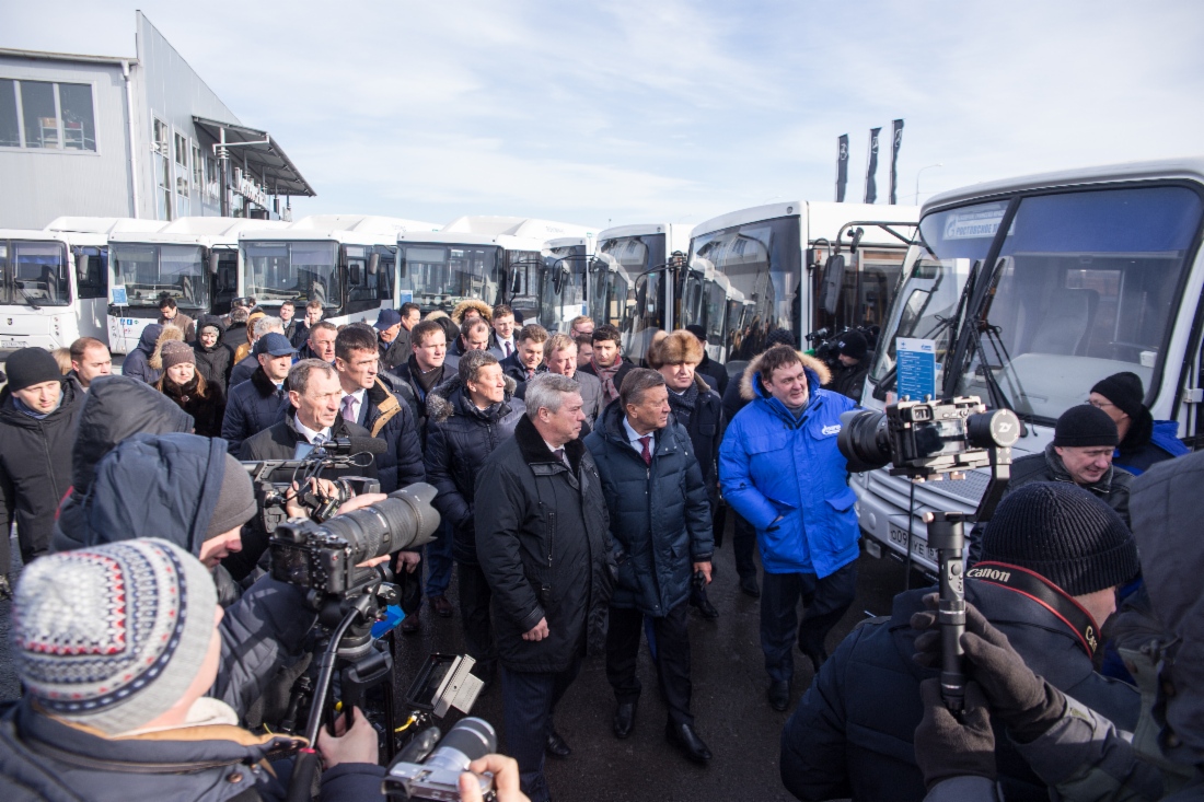 В Ростове-на-Дону Председатель Совета директоров ПАО «Газпром» Виктор Зубков и Губернатор Ростовской области Василий Голубев провели расширенное совещание, посвященное перспективам развития в регионе рынка газомоторного топлива