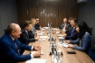 Во время рабочей встречи