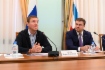 Секретарь Генерального совета партии «Единая Россия», первый заместитель Председателя Совета Федерации Федерального Собрания Российской Федерации Андрей Турчак и временно исполняющий обязанности Губернатора Омской области Виталий Хоценко во время рабочей встречи с Алексеем Миллером