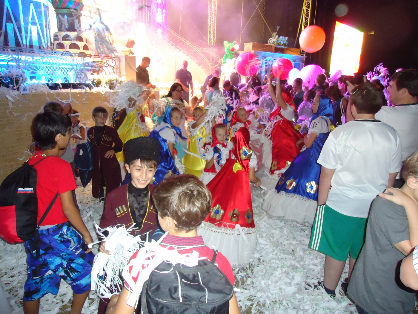 Участники фестиваля в городе Бонн (Германия), 22–25 августа 2012 г.