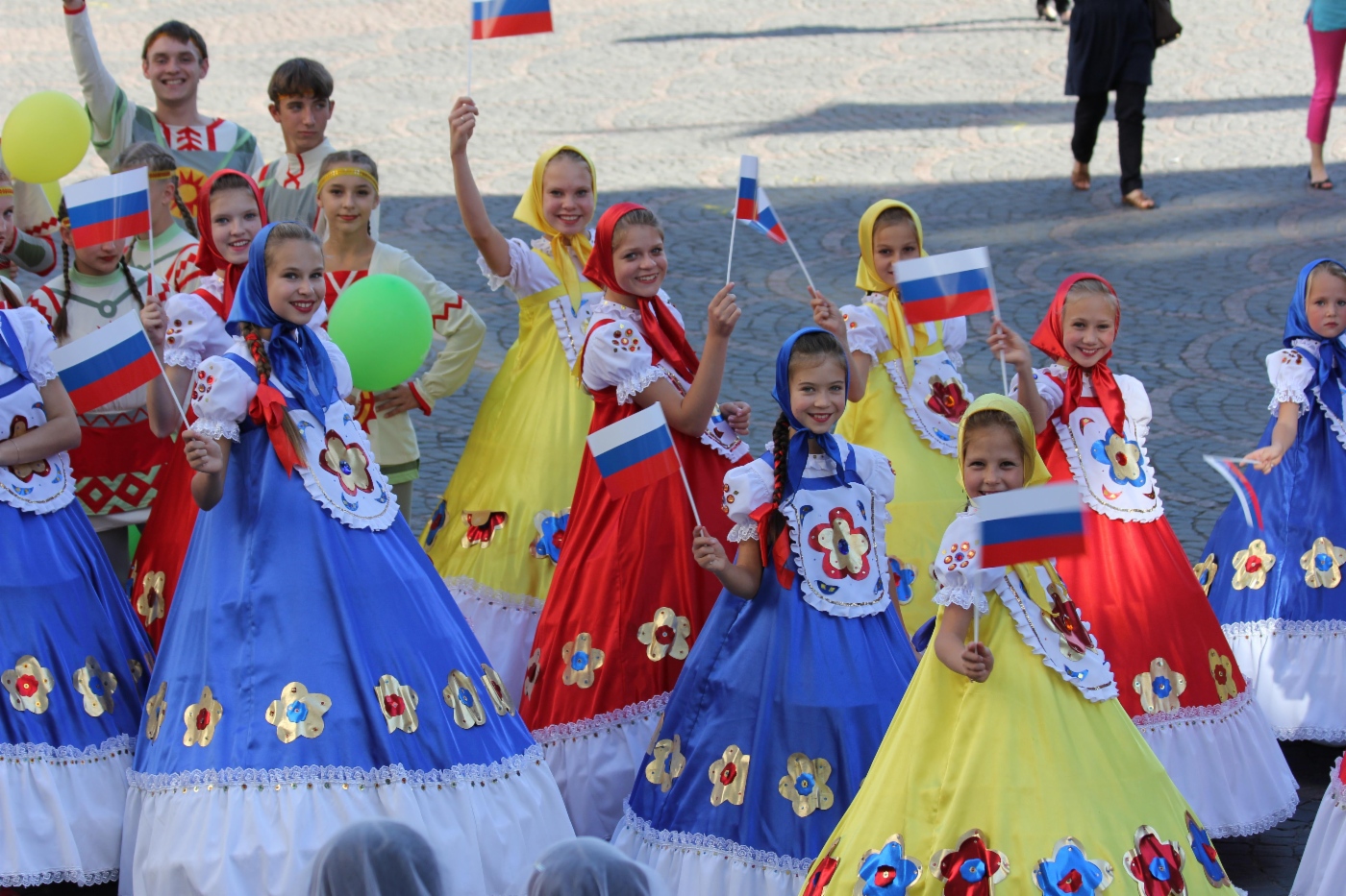 Участники фестиваля в городе Бонн (Германия), 22–25 августа 2012 г.