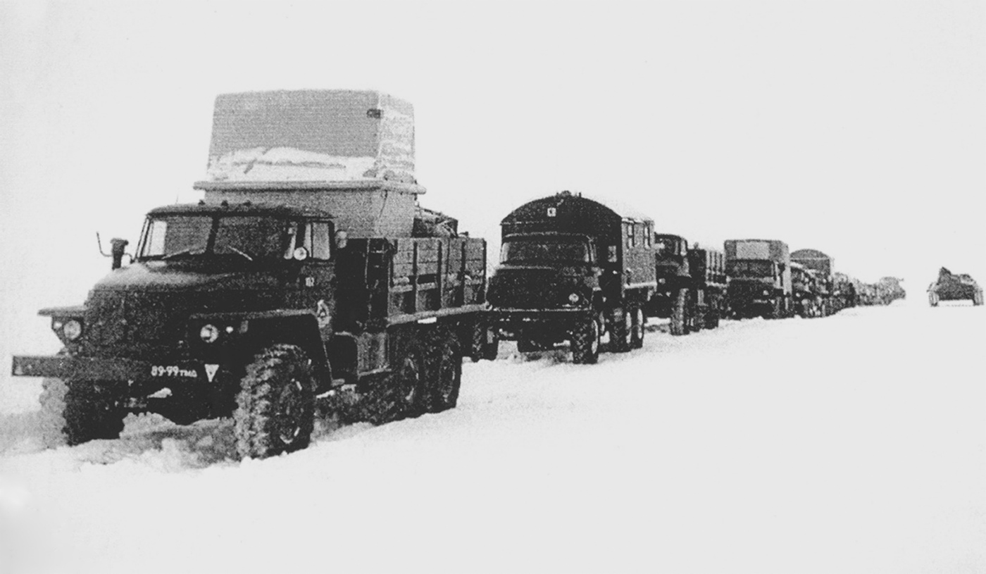 Пионерный выход на Ямбургское месторождение. 1982