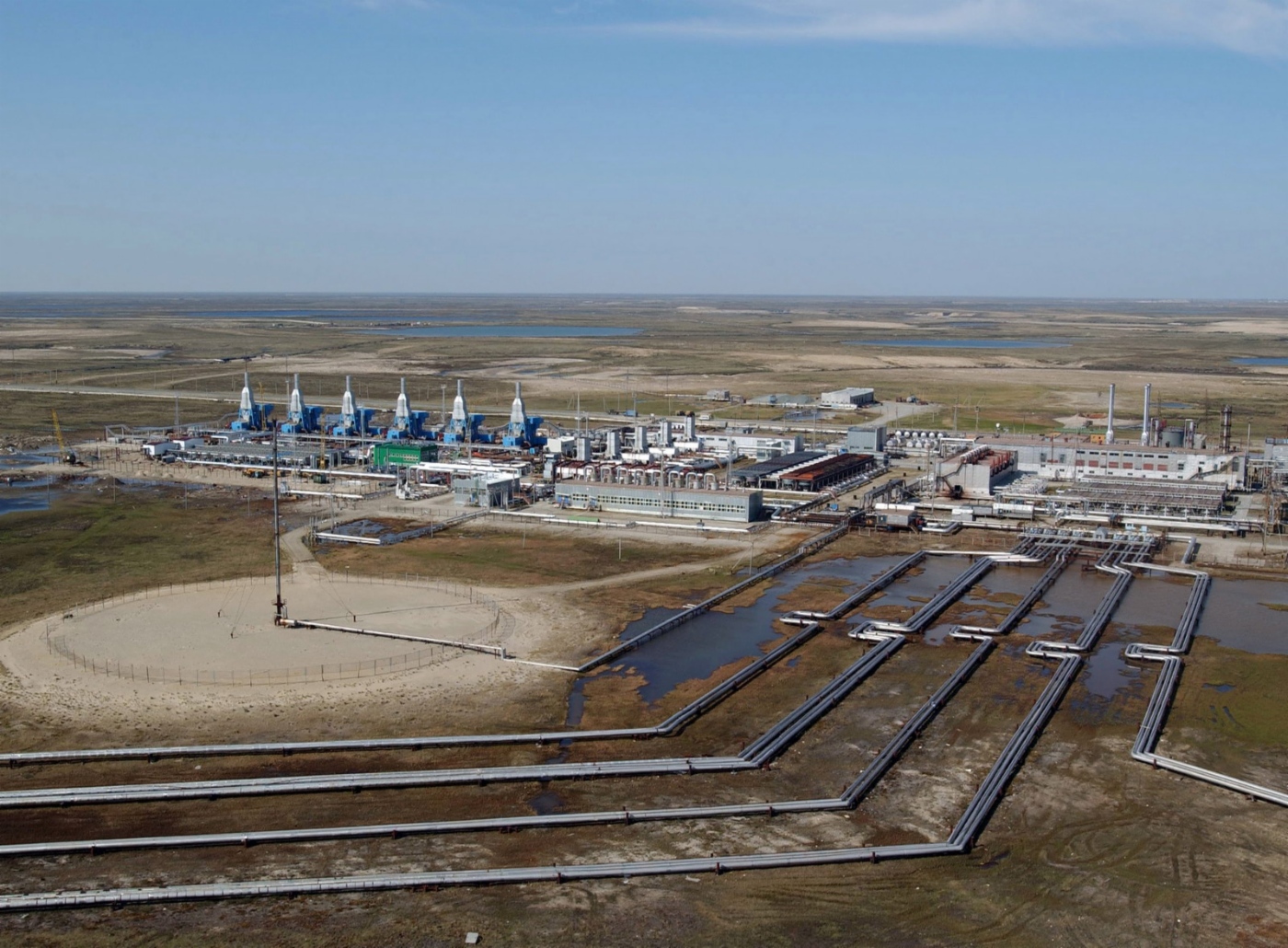 Установка комплексной подготовки газа на Ямбургском месторождении