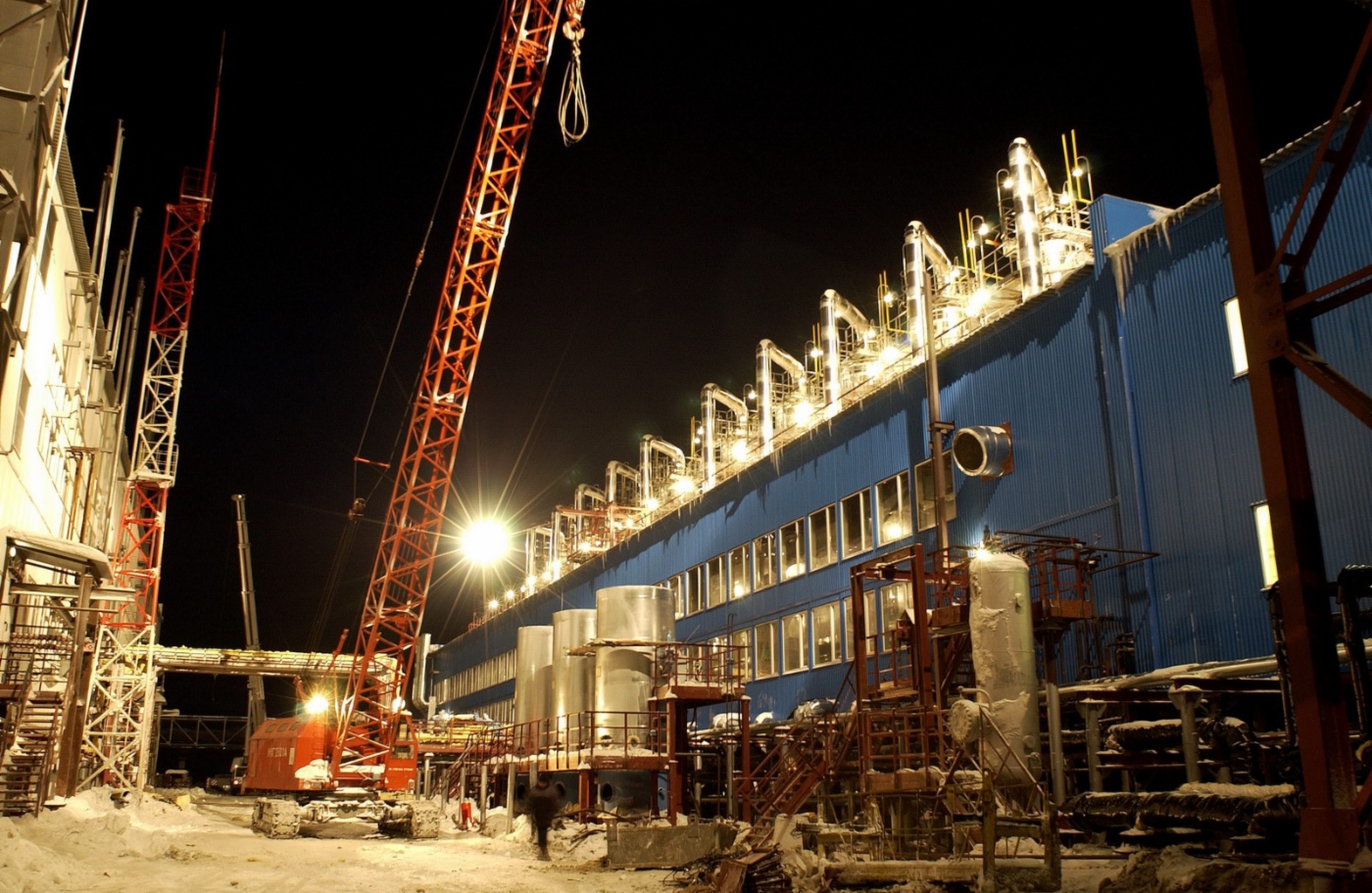 Установка предварительной подготовки газа на Харвутинской площади Ямбургского месторождения