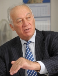 Владимир Вовк