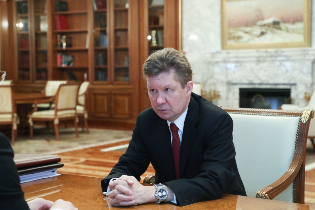 Алексей Миллер во время рабочей встречи с временно исполняющим обязанности Главы Республики Башкортостан Радием Хабировым