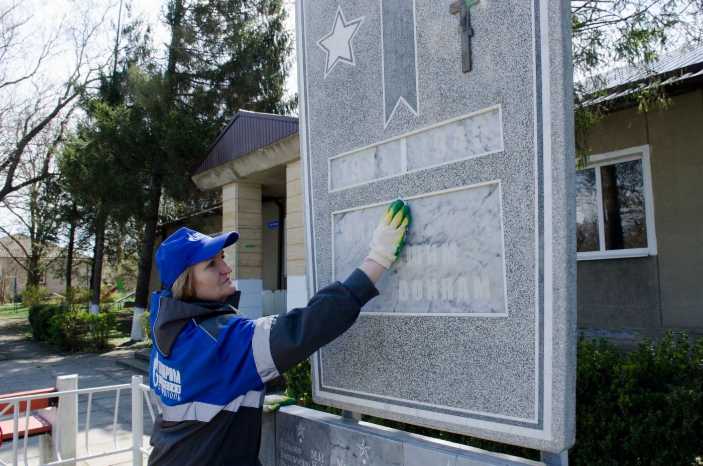 Обелиск в хуторе Беляеве (Ставропольский край)