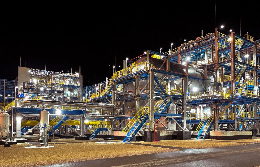 Комплекс по производству, хранению и отгрузке сжиженного природного газа (КСПГ) в районе КС «Портовая» в Ленинградской области