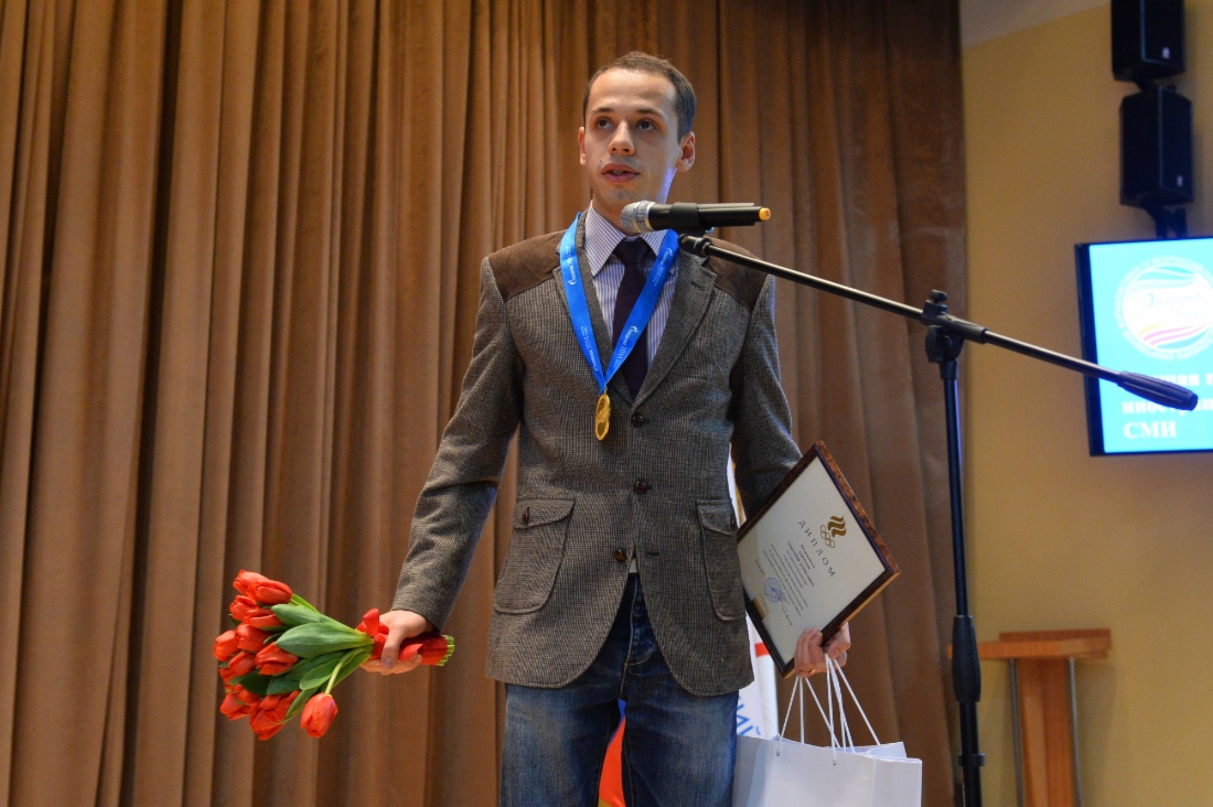 Григорий Зайдман, журнал «Футбол», Киев, Украина (среди иностранных русскоязычных СМИ) признан победителем IV Всероссийского фестиваля-конкурса «Энергия побед» в номинации «Лучшая публикация»