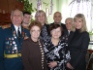 Татьяна Сенникова (справа) была награждена медалью «За веру и добро» губернатором Кемеровской области Аманом Тулеевым