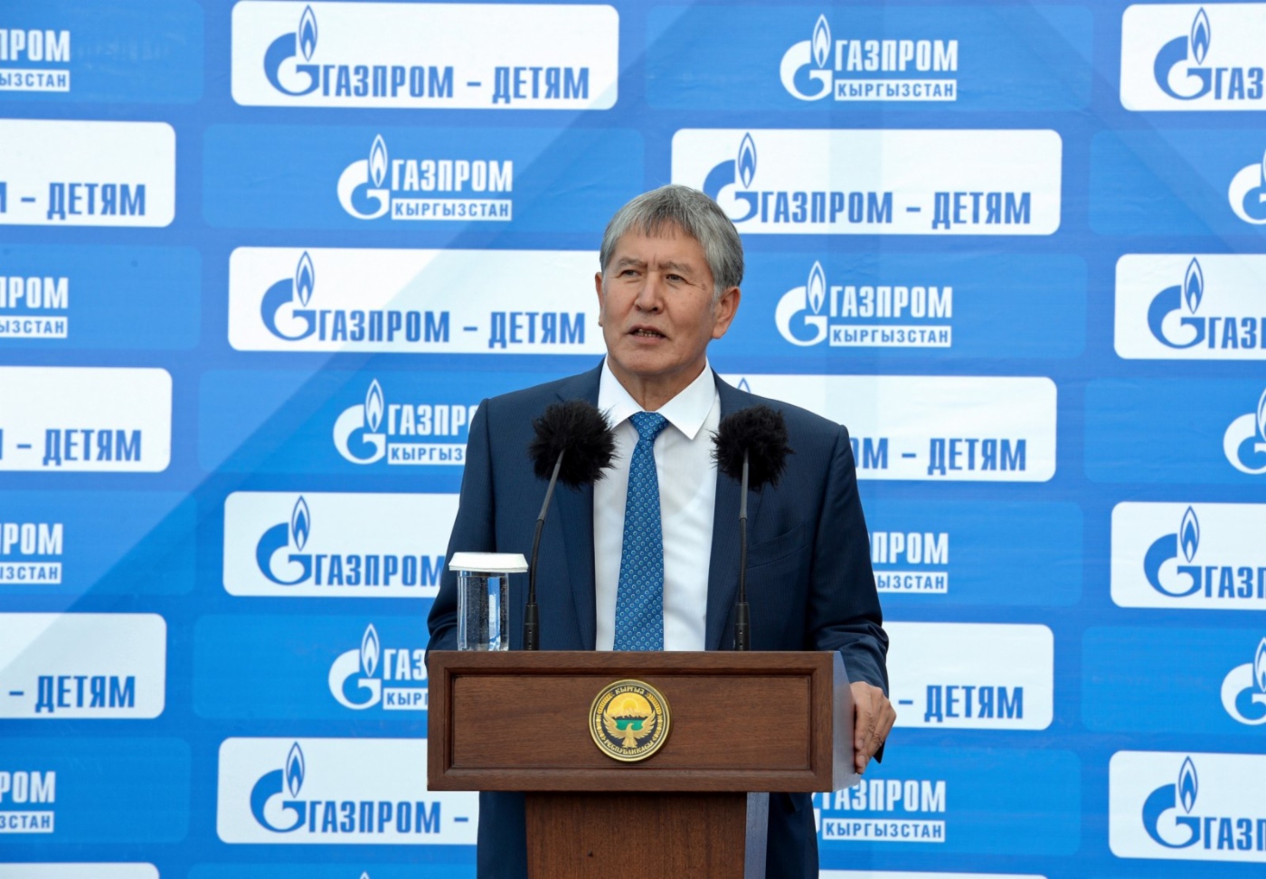 Алмазбек Атамбаев. Фото сайта www.president.kg