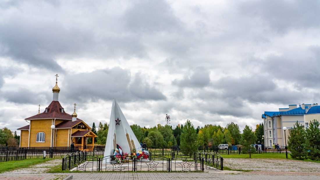 В селе Вертикос проживает около 550 человек
