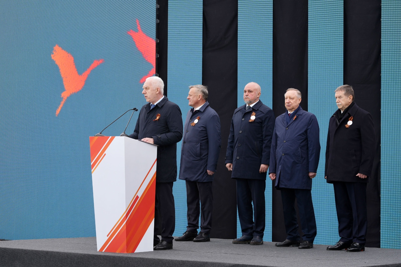 Александр Гуцан у микрофона