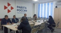 В ярмарке вакансий приняли участие заместитель директора филиала Олег Пухальский, специалист по кадрам Юлия Бурдакова, начальник автотранспортного цеха Виктор Новиков