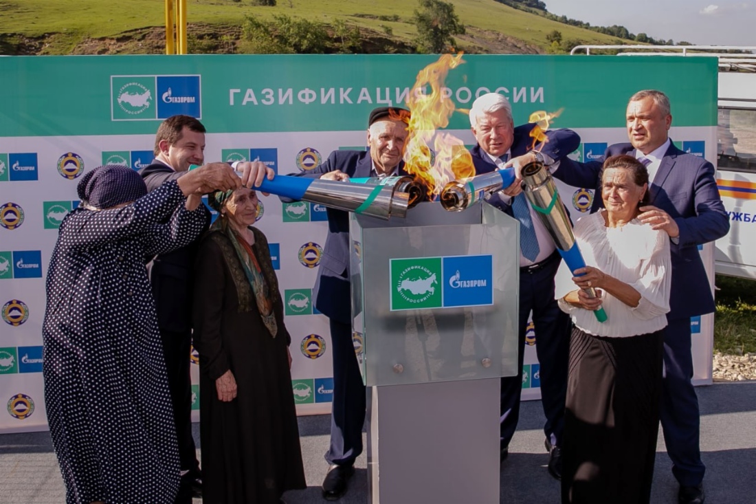 Церемония ввода в эксплуатацию газопровода в с. Хуса-Кардоник