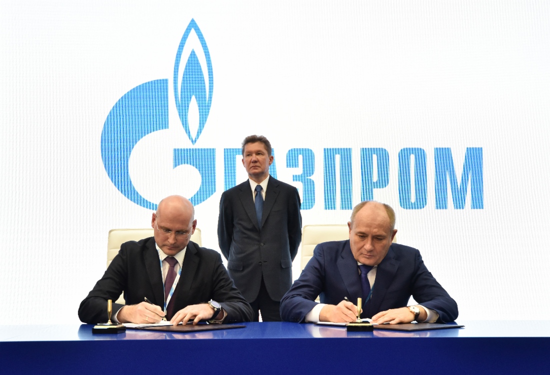 Заместитель Председателя Правления ПАО «Газпром» Виталий Маркелов и вице-президент ПАО «Транснефть» Павел Ревель-Муроз подписали Соглашение о сотрудничестве