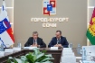 Виктор Зубков и Вениамин Кондратьев во время совещания по вопросам развития в городском округе Сочи газомоторной инфраструктуры и газификации