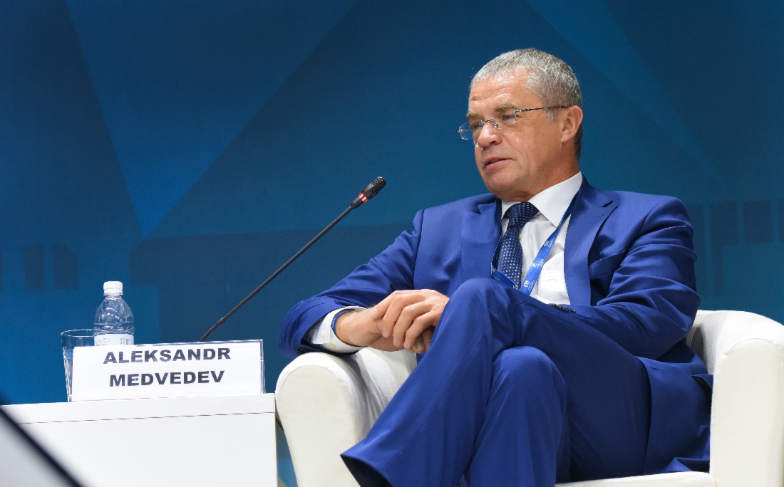 В Южно-Сахалинске в рамках Международной конференции «Нефть и газ Сахалина 2015» Александр Медведев выступил с докладом «Группа „Газпром“ на газовых рынках Азиатско-Тихоокеанского региона»