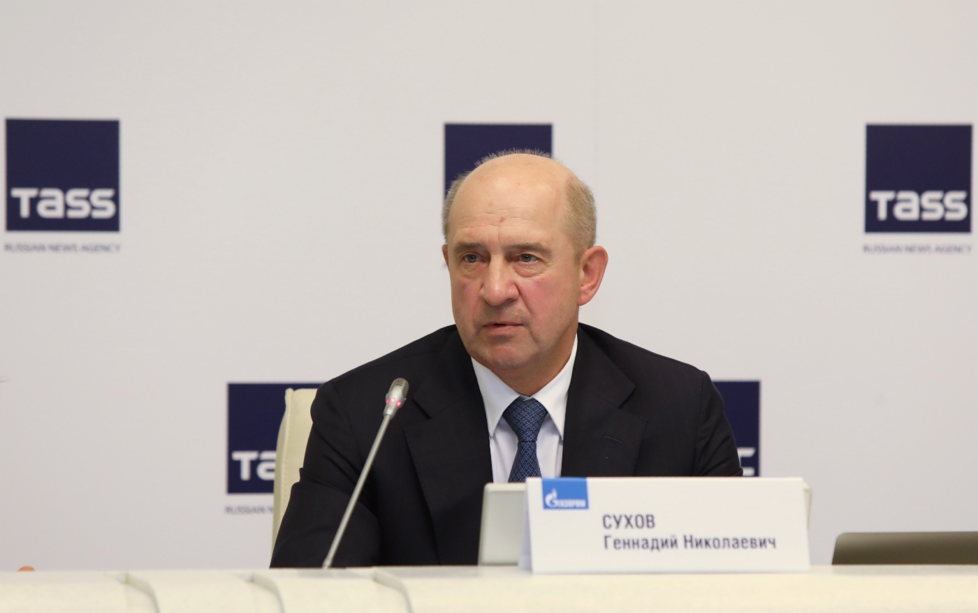 Член Правления, начальник Департамента ПАО «Газпром» Геннадий Сухов