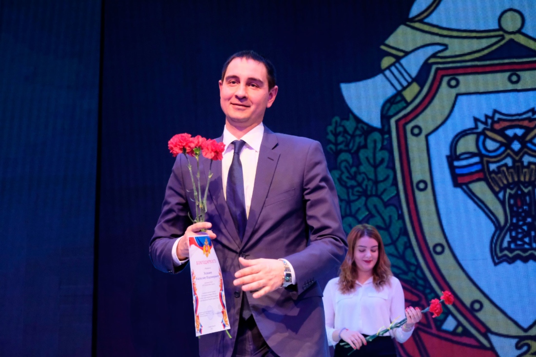 Ходжаев Владислав Владимирович, начальник службы СП и ПБ ООО «Газпром добыча Уренгой»