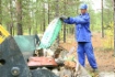 В лесу встречается не только бытовой, но и производственный мусор