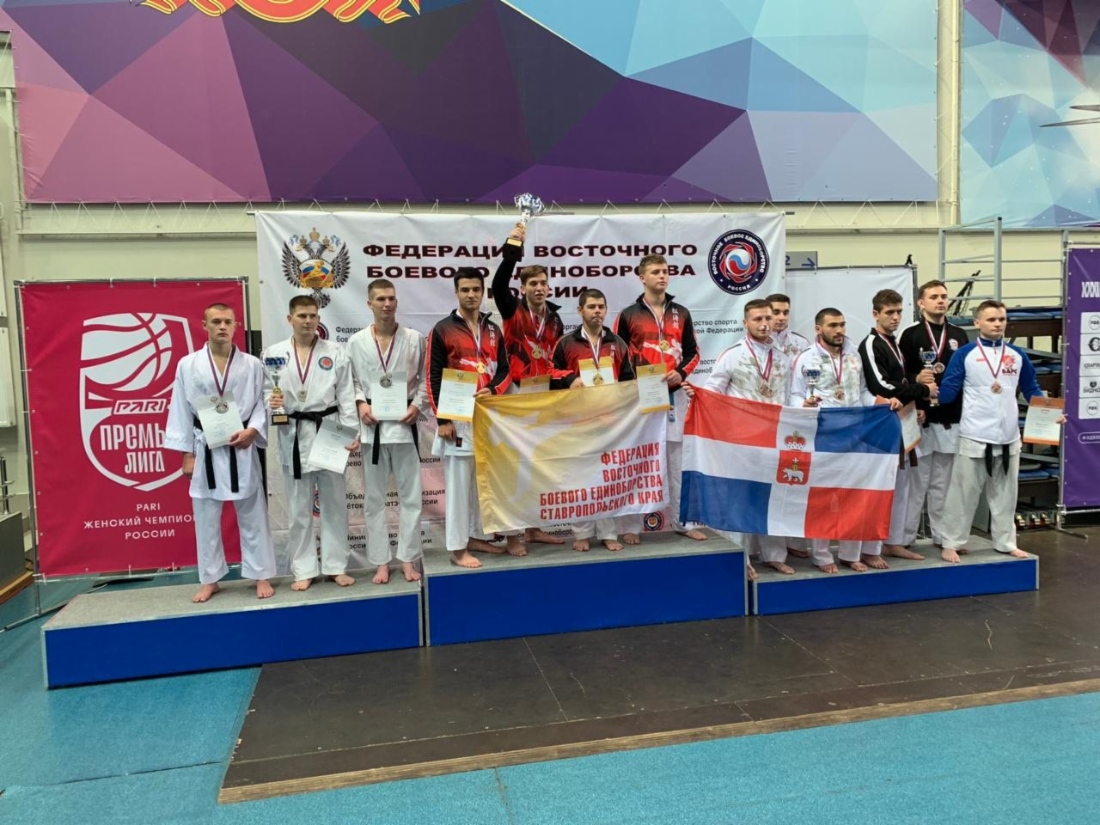 Команда взрослых спортсменов — победительница Кубка России по сетокан карате-до