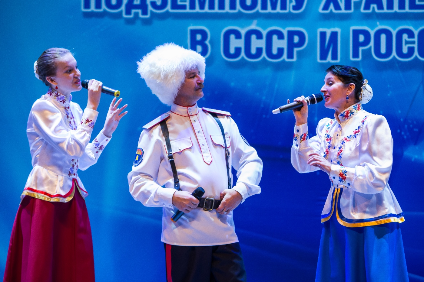 Вокальный ансамбль «Альянс» ООО «Газпром ПХГ»