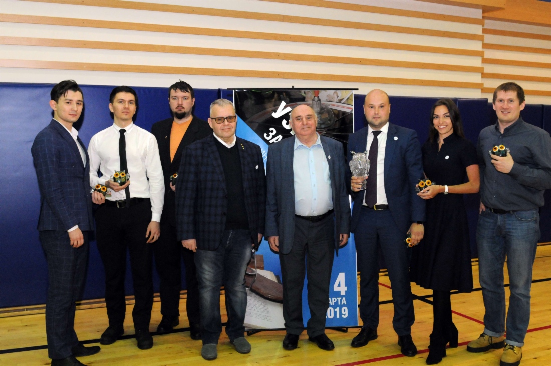Поздравление команды победителей