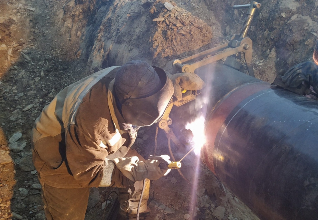 В ходе комплекса работ газовики уложили более двух километров труб диаметром 530 мм