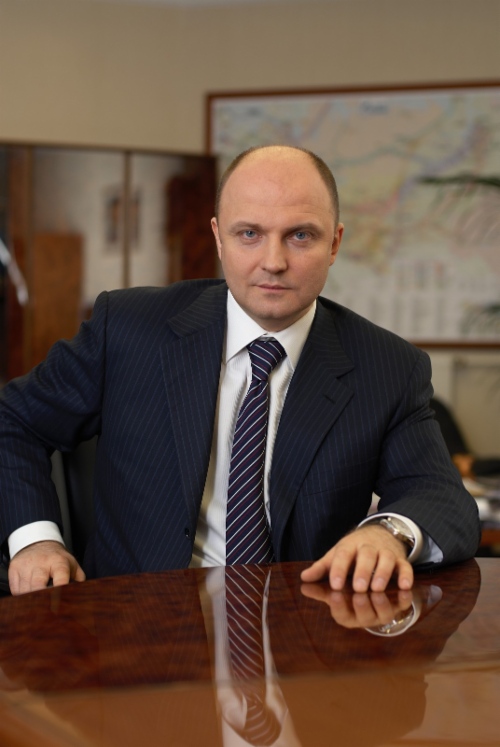 Олег Аксютин