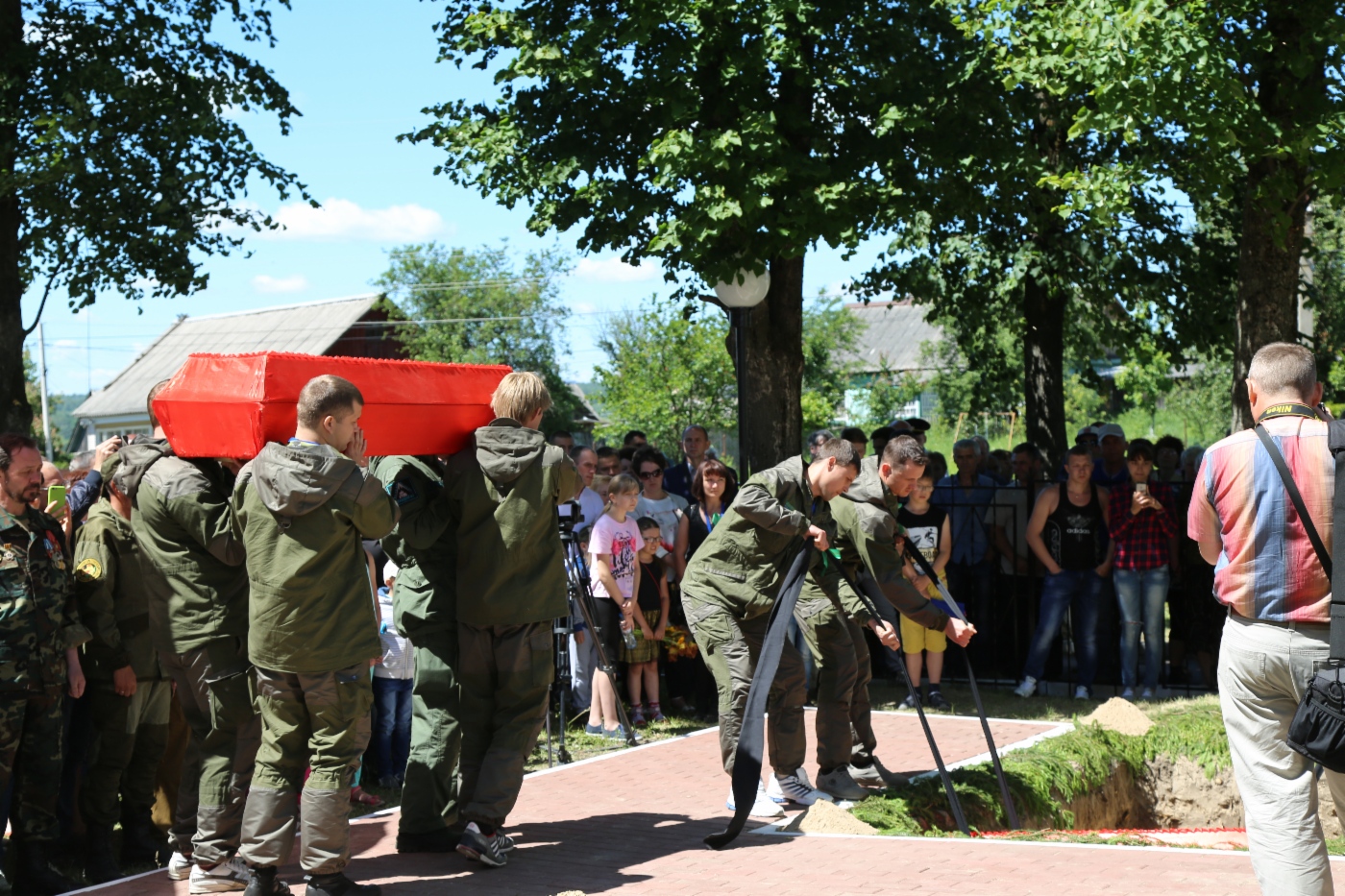 Церемония перезахоронения