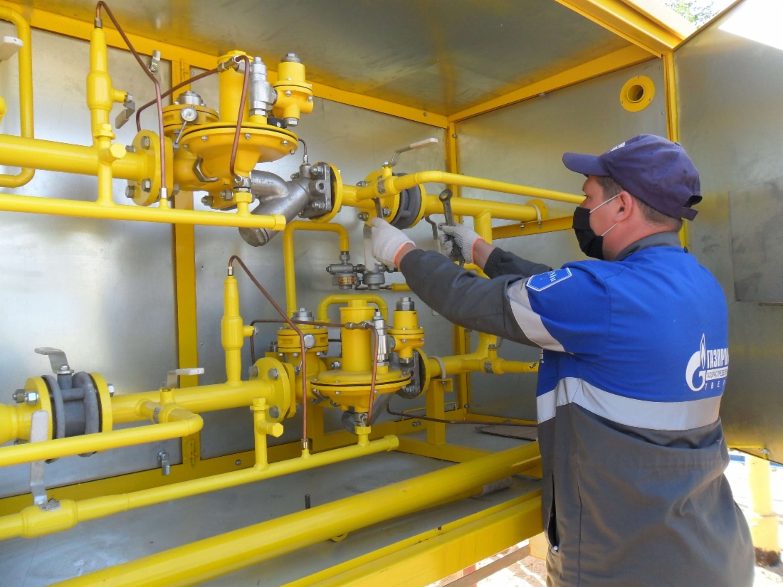 Строительство межпоселкового газопровода
