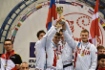 На верхней ступени пьедестала юниорская сборная России