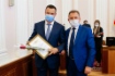 Начальник Инженерно-технического центра Алексей Пятибрат (слева) и глава администрации Ставрополя Иван Ульянченко (справа). Фото пресс-службы администрации города Ставрополя