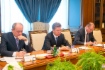 Алексей Миллер во время рабочей встречи с Джоомартом Оторбаевым
