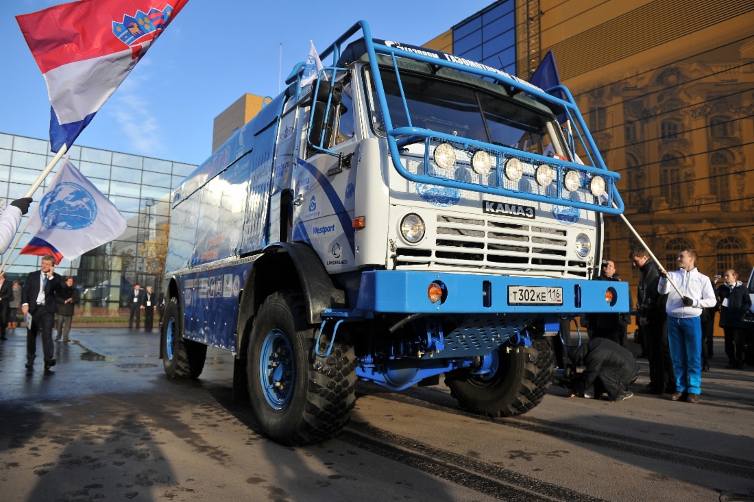 «Газпром» и «КАМАЗ» продолжат работу по развитию газомоторного рынка России