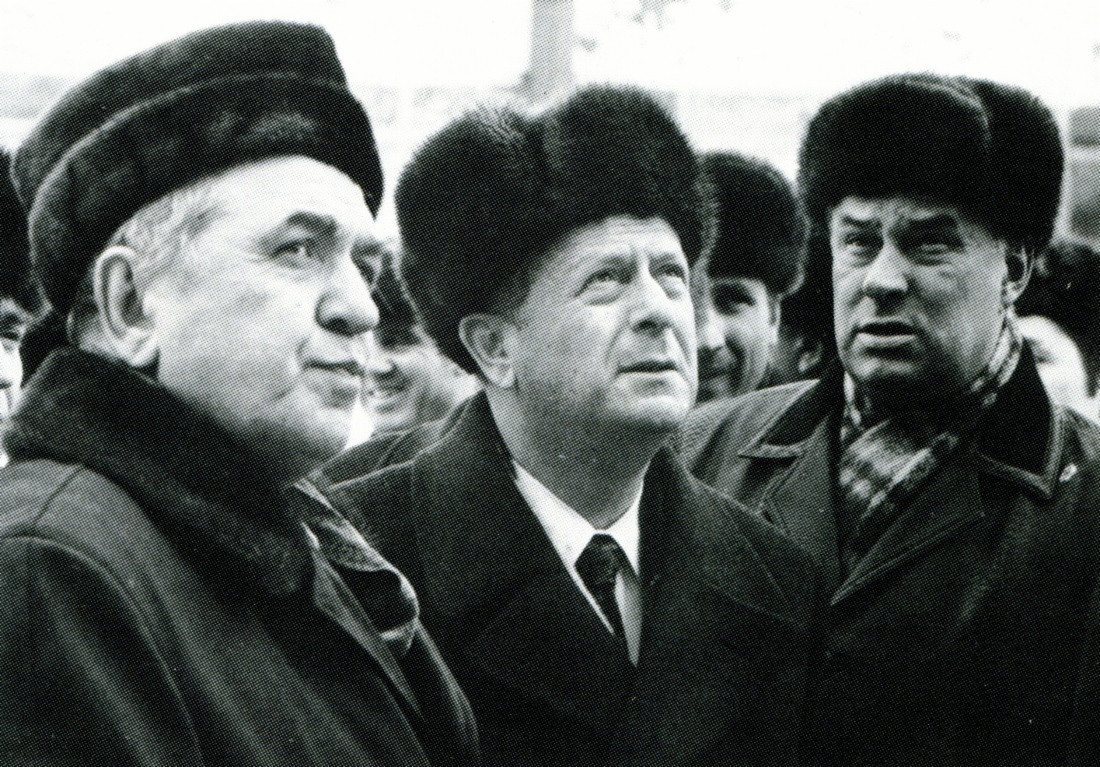 С. А. Оруджев, В. Э. Дымшиц и В. И. Ярмуш