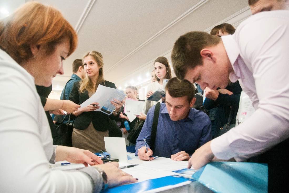 «Газпром» провел ярмарку вакансий в Ухтинском государственном техническом университете 