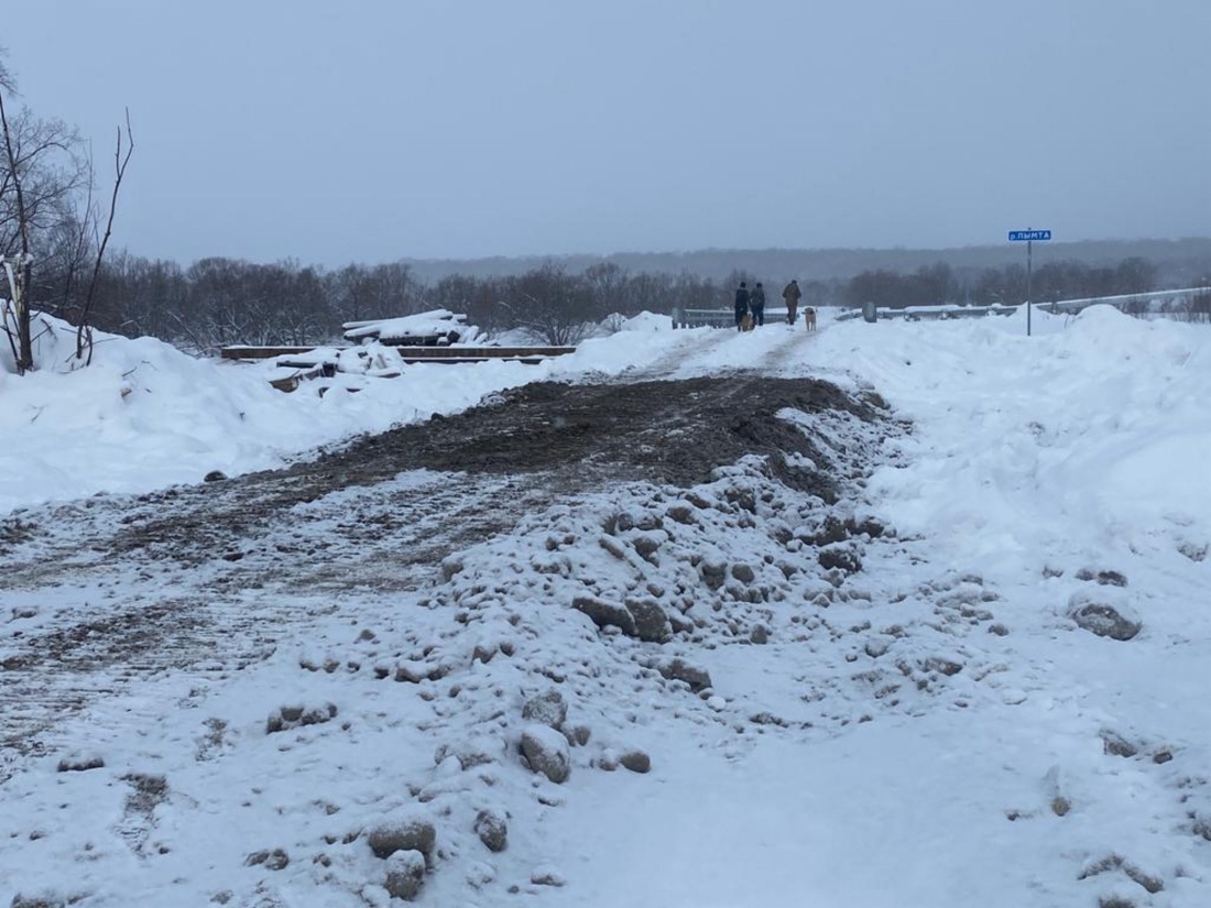 Газовики начали ремонт трассы сразу после паводка