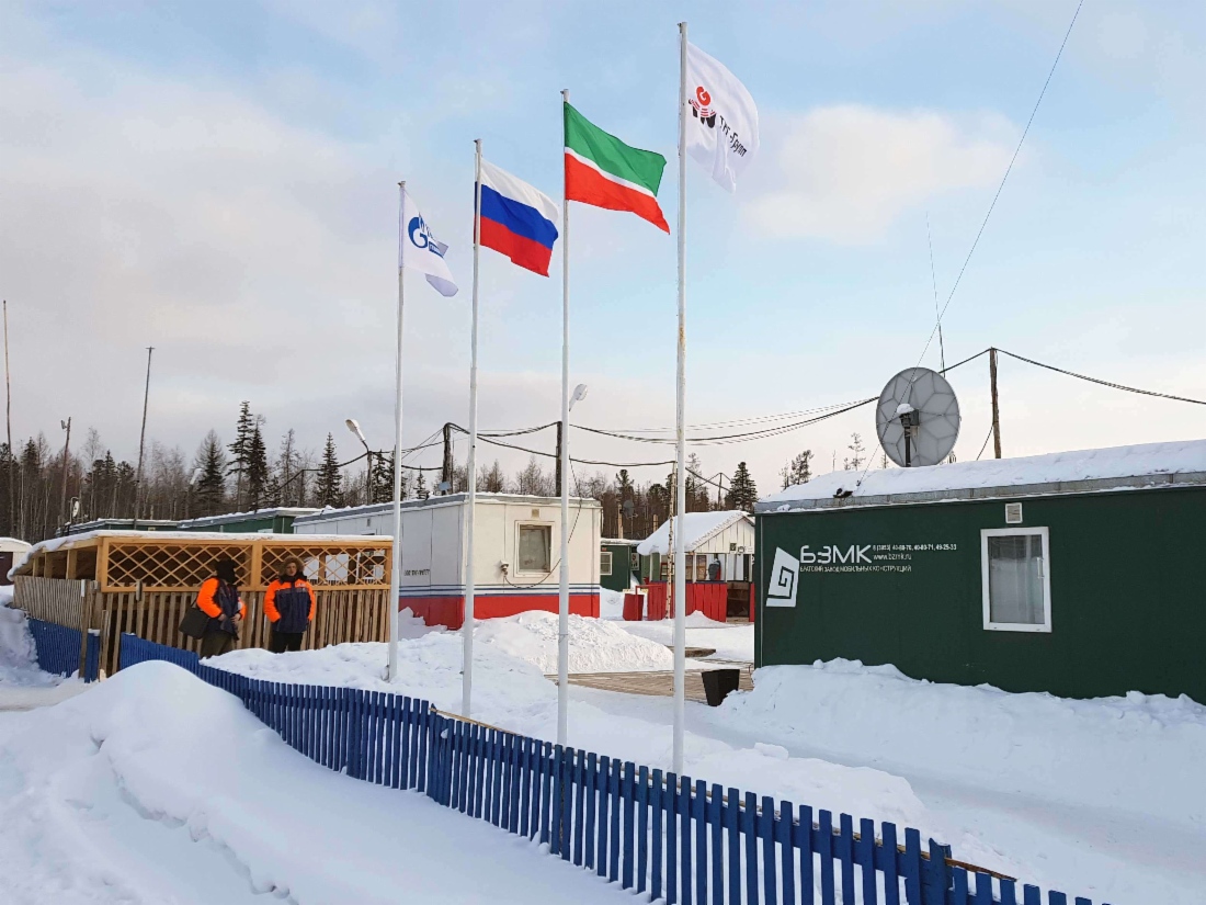 В сейсморазведочных работах приняли участие 4 полевые партии
